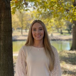 Meet your Posher, Kendra